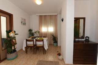 Апартаменты APARTMENTS LUKA 1 Петровац Апартаменты с 1 спальней-11